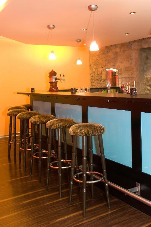 Hotel Restaurant Roessli Uetendorf Экстерьер фото