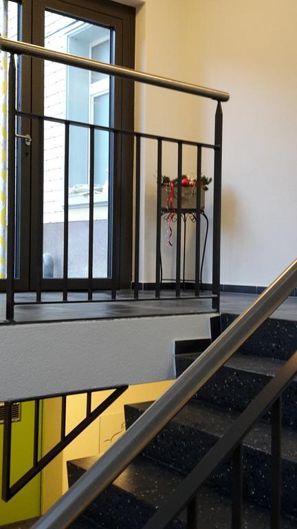 Hotel Restaurant Roessli Uetendorf Экстерьер фото